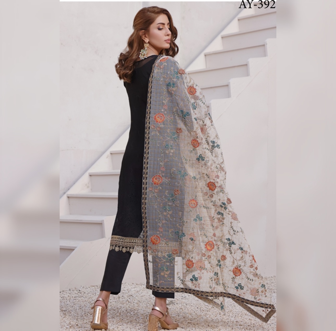 Chikankar- fancy Dupatta Luxury Decent hand work 3pc - Image 2